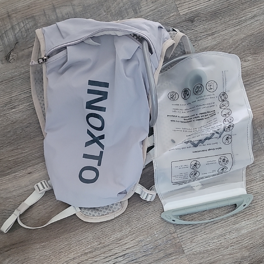 INOXTO Lightweight Hydration Pack - Light Gray Men, Women - Picture 2 of 7